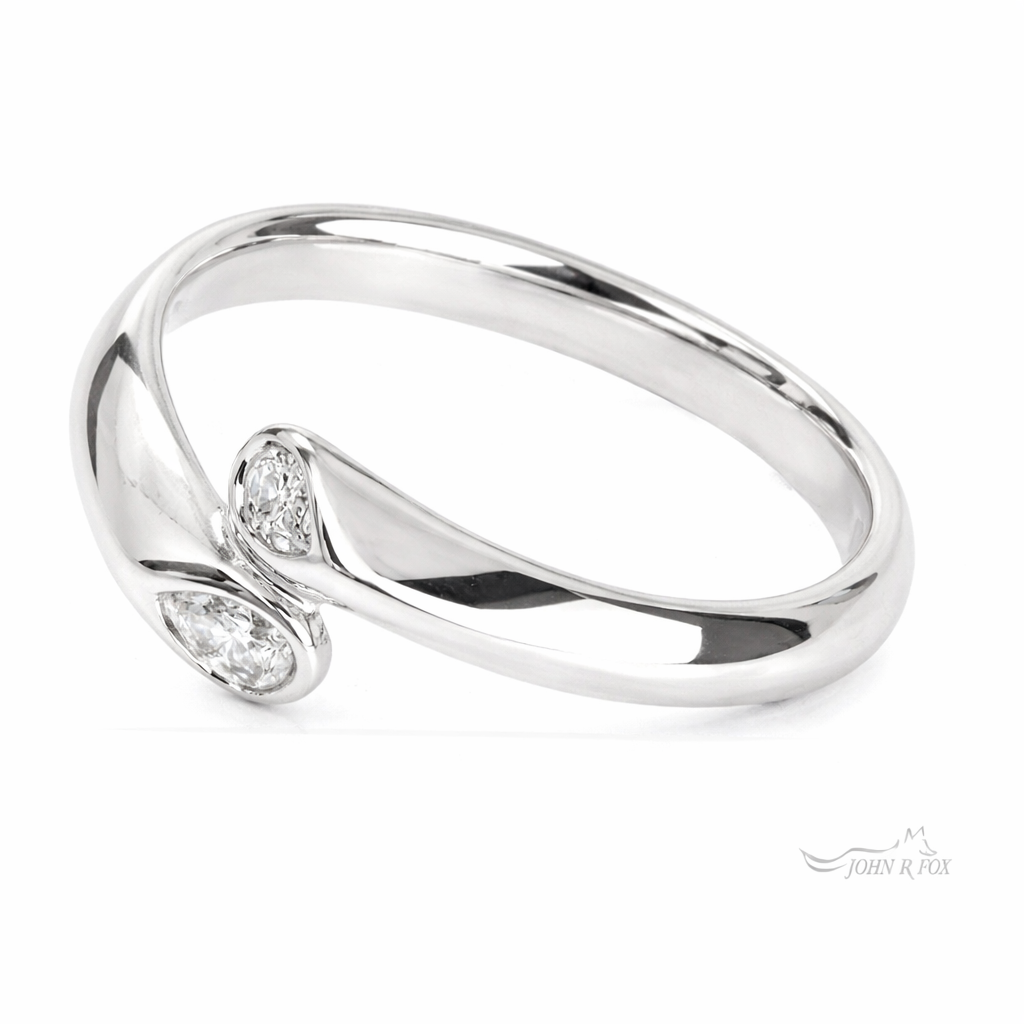 Tulip Diamond Ring - 0.12ct Total